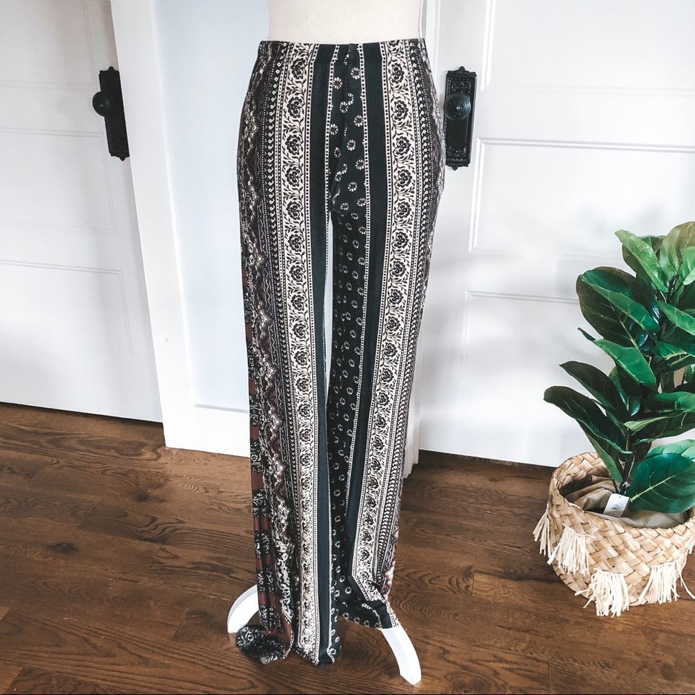 Novella Royale Black and Cream Boot Cut & Flare Pants